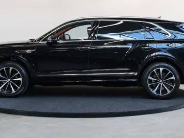 Bentley Bentayga 4.0 V8 EWB 4WD Autom.