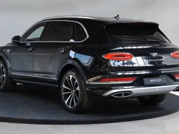 Bentley Bentayga 4.0 V8 EWB 4WD Autom.