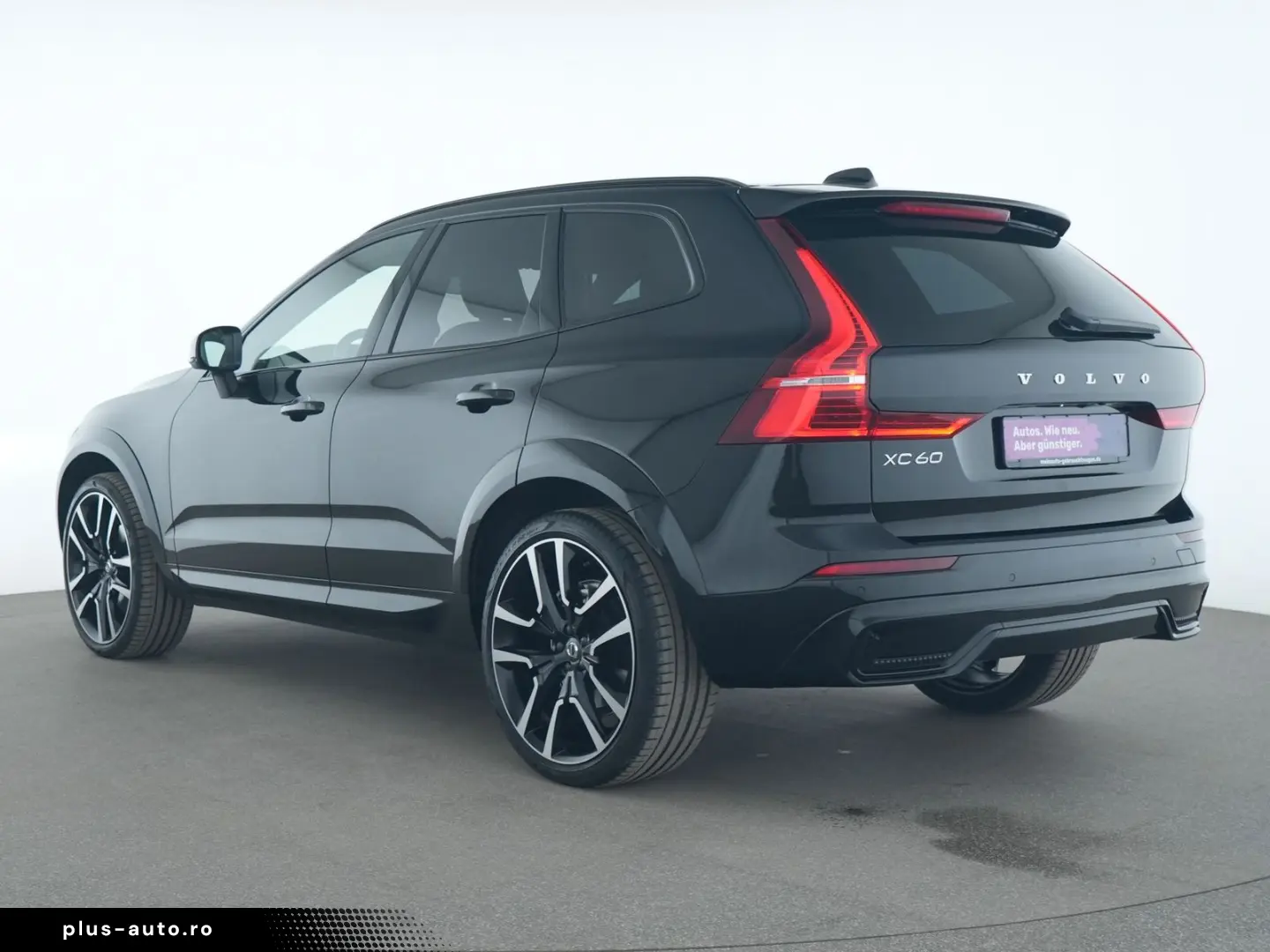 VOLVO XC60 R Design AHK ACC Kessy Kamera LED Navi SHZ