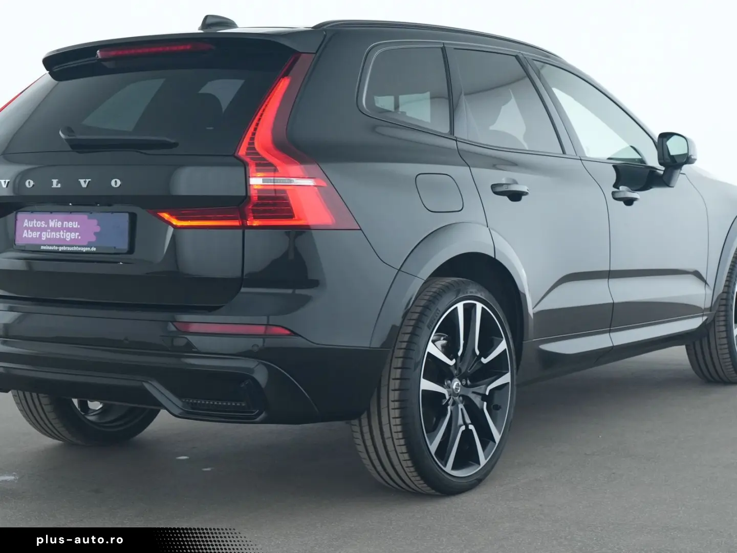 VOLVO XC60 R Design AHK ACC Kessy Kamera LED Navi SHZ