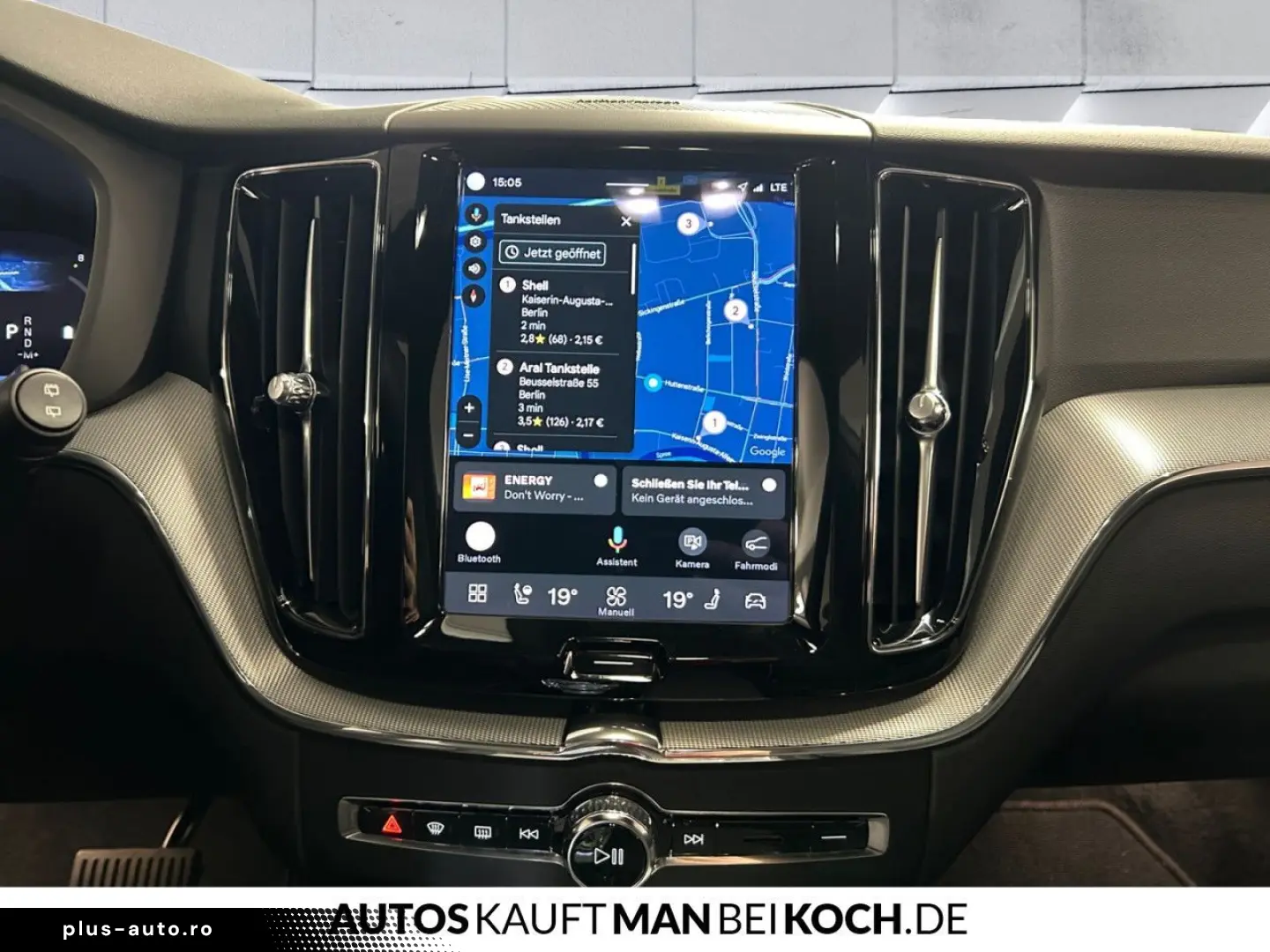 VOLVO XC60 B5 B AWD Plus Dark ACC BLIS V-LED 4xSHz H&K