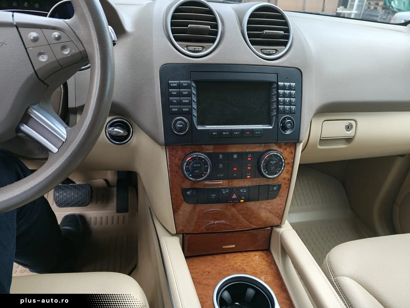 Mercedes-Benz ML 320