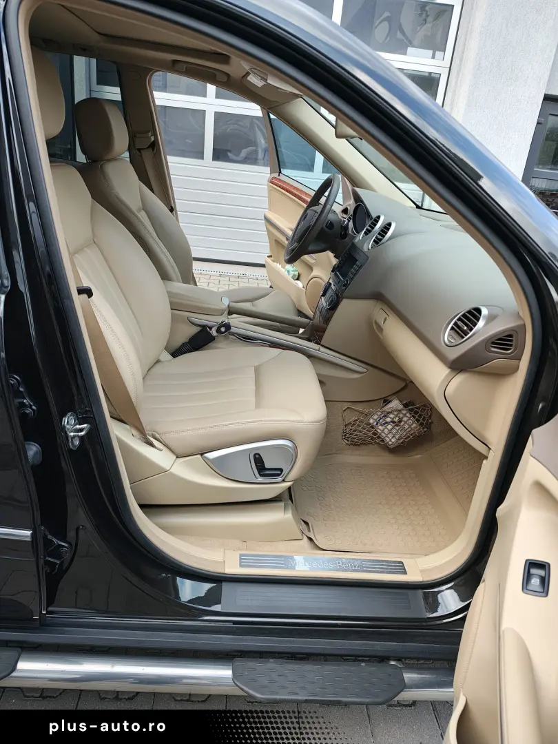 Mercedes-Benz ML 320