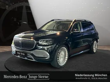 Mercedes-Benz GLS600 Maybach First-Class Fond