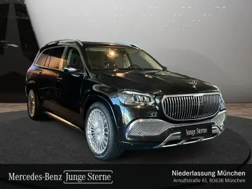 Mercedes-Benz GLS600 Maybach First-Class Fond