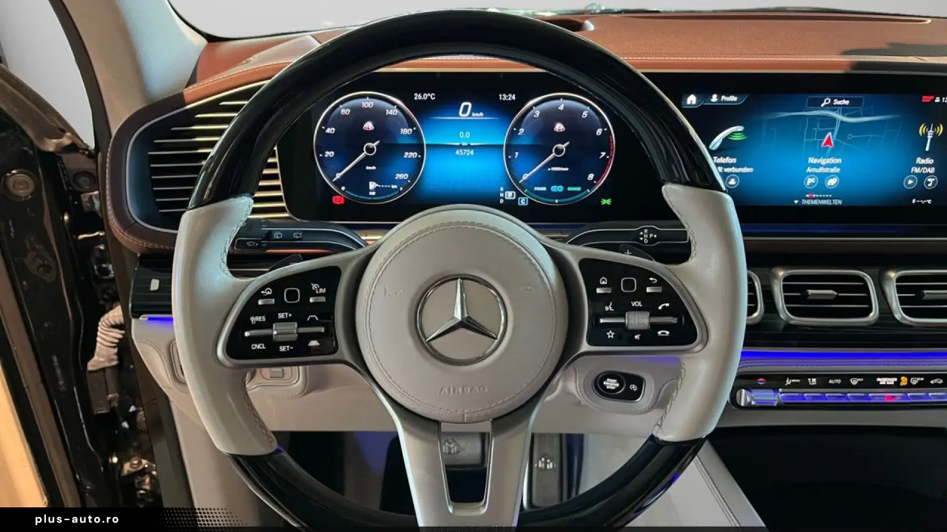 Mercedes-Benz GLS600 Maybach First-Class Fond