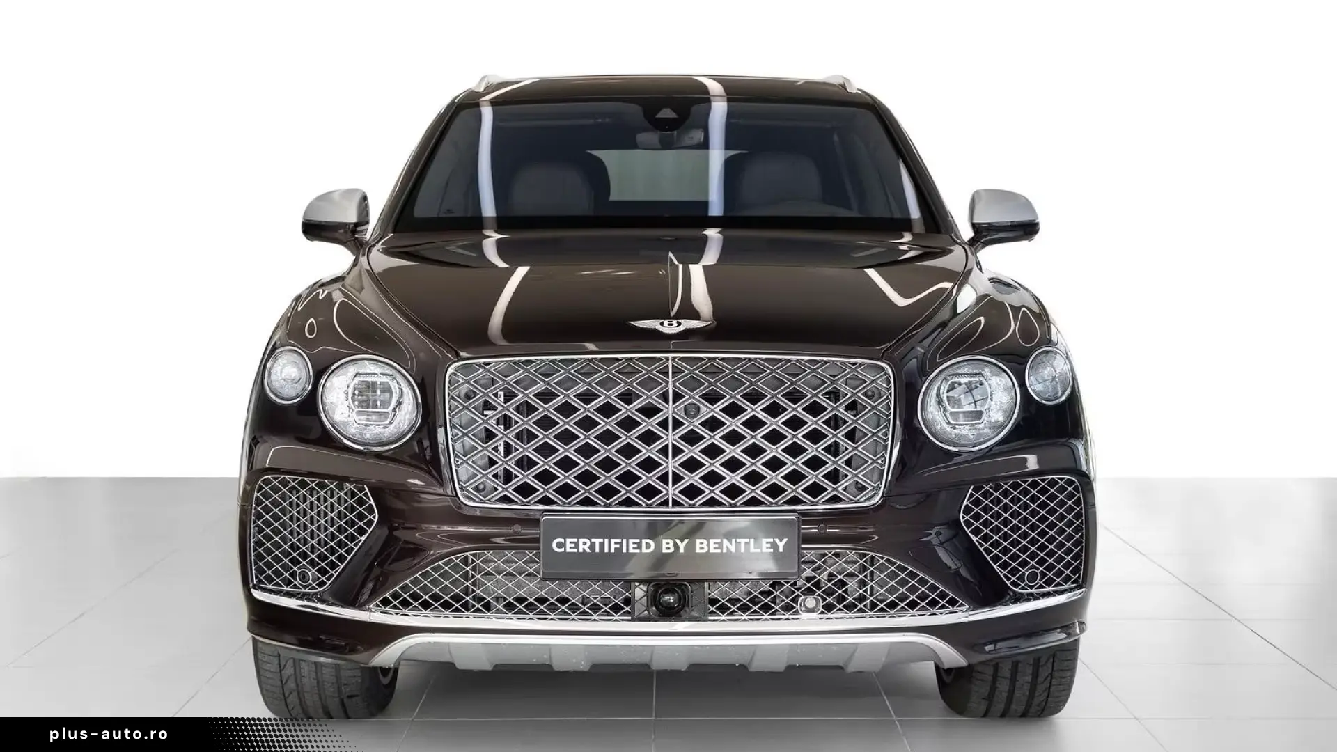Bentley Bentayga EWB Mulliner von BENTLEY
