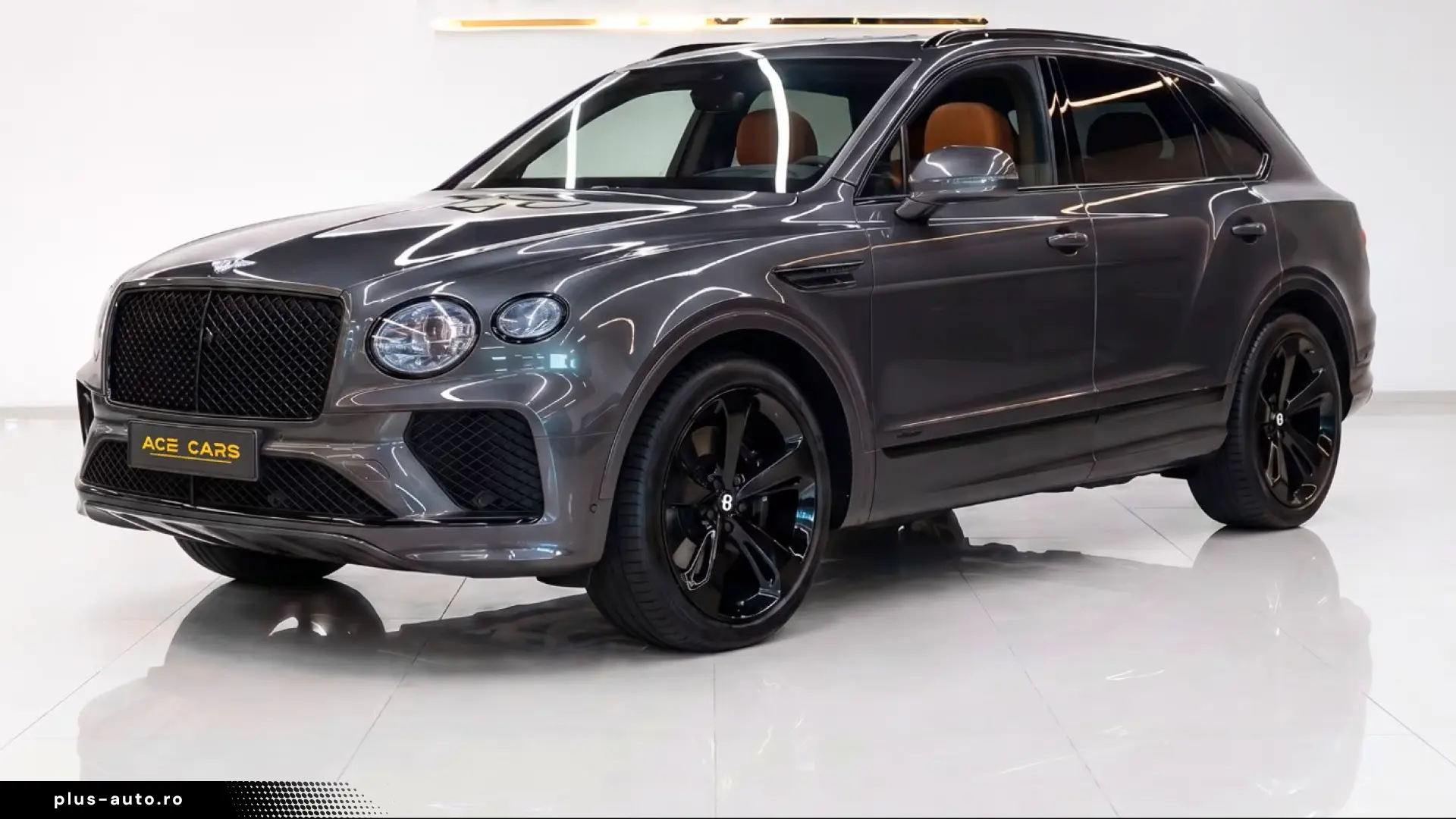 Bentley Bentayga EWB Azure V8 MY26