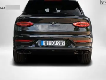 Bentley Bentayga V8 EWB Azure V8  AirlineSeatSpec