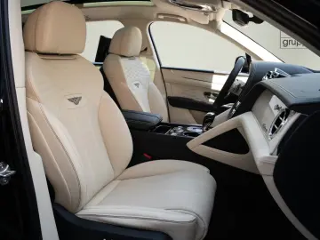Bentley Bentayga V8 EWB Azure V8  AirlineSeatSpec