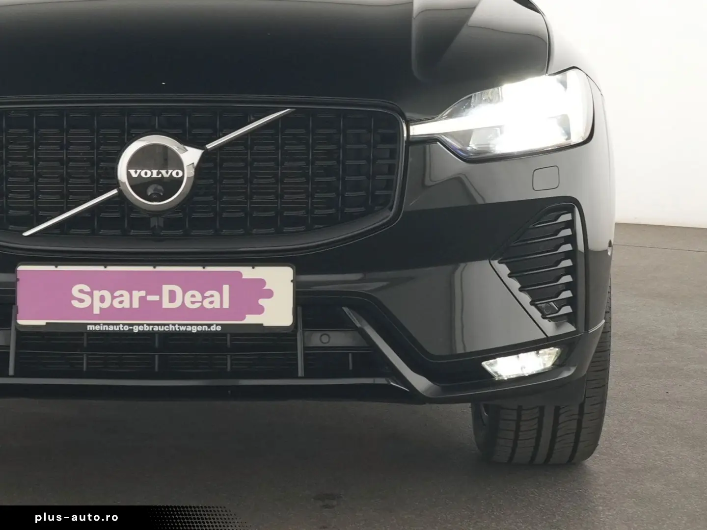 VOLVO XC60 Ultimate Dark LED ACC HeadUp Kamera Kessy