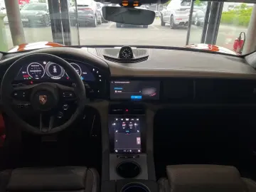 Porsche Taycan GTS Pastel Orange Soft-Close