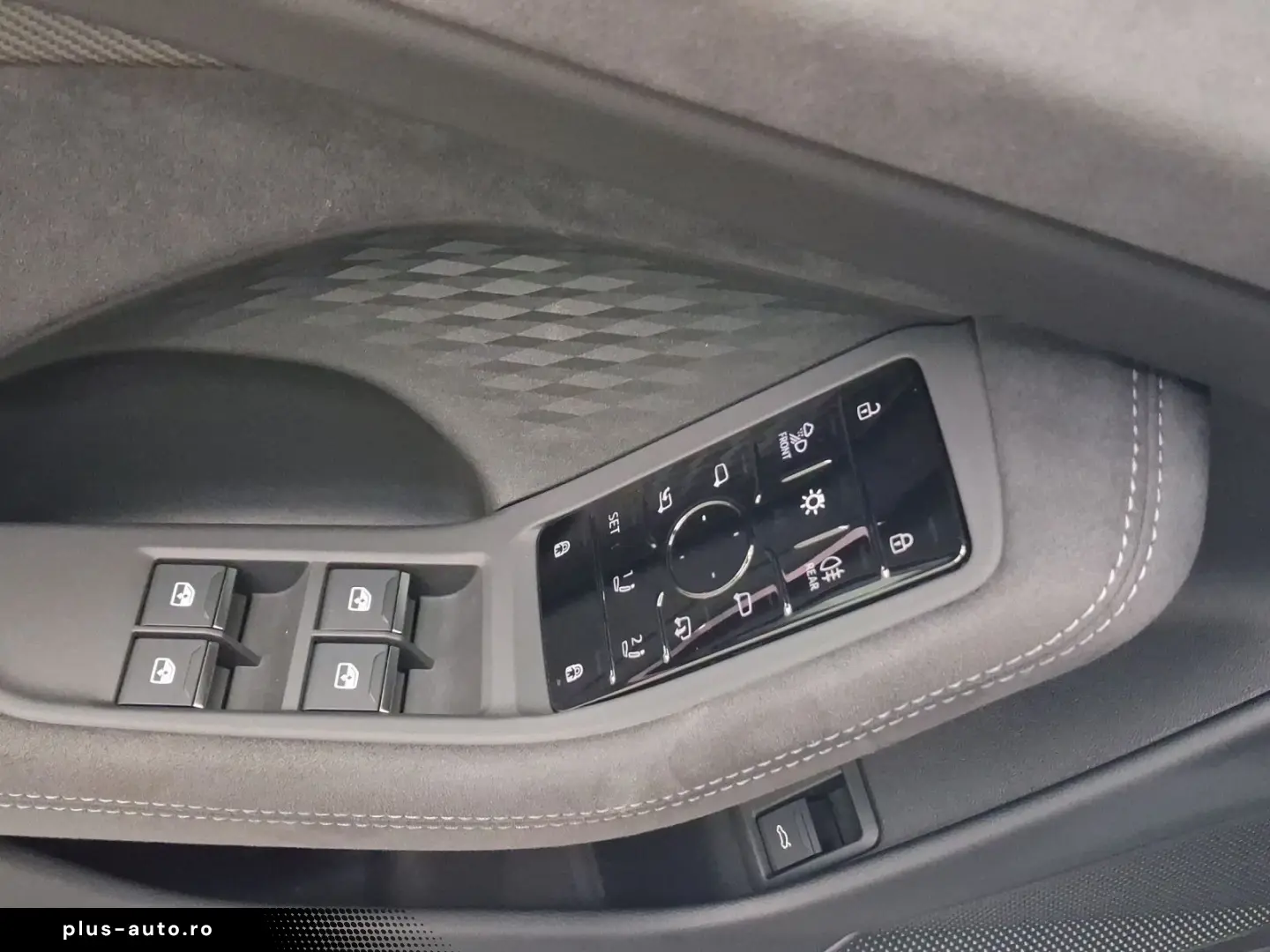 AUDI A6 eHybrid Q S LINE EDITION 1 LM21 MATRIX eSITZE