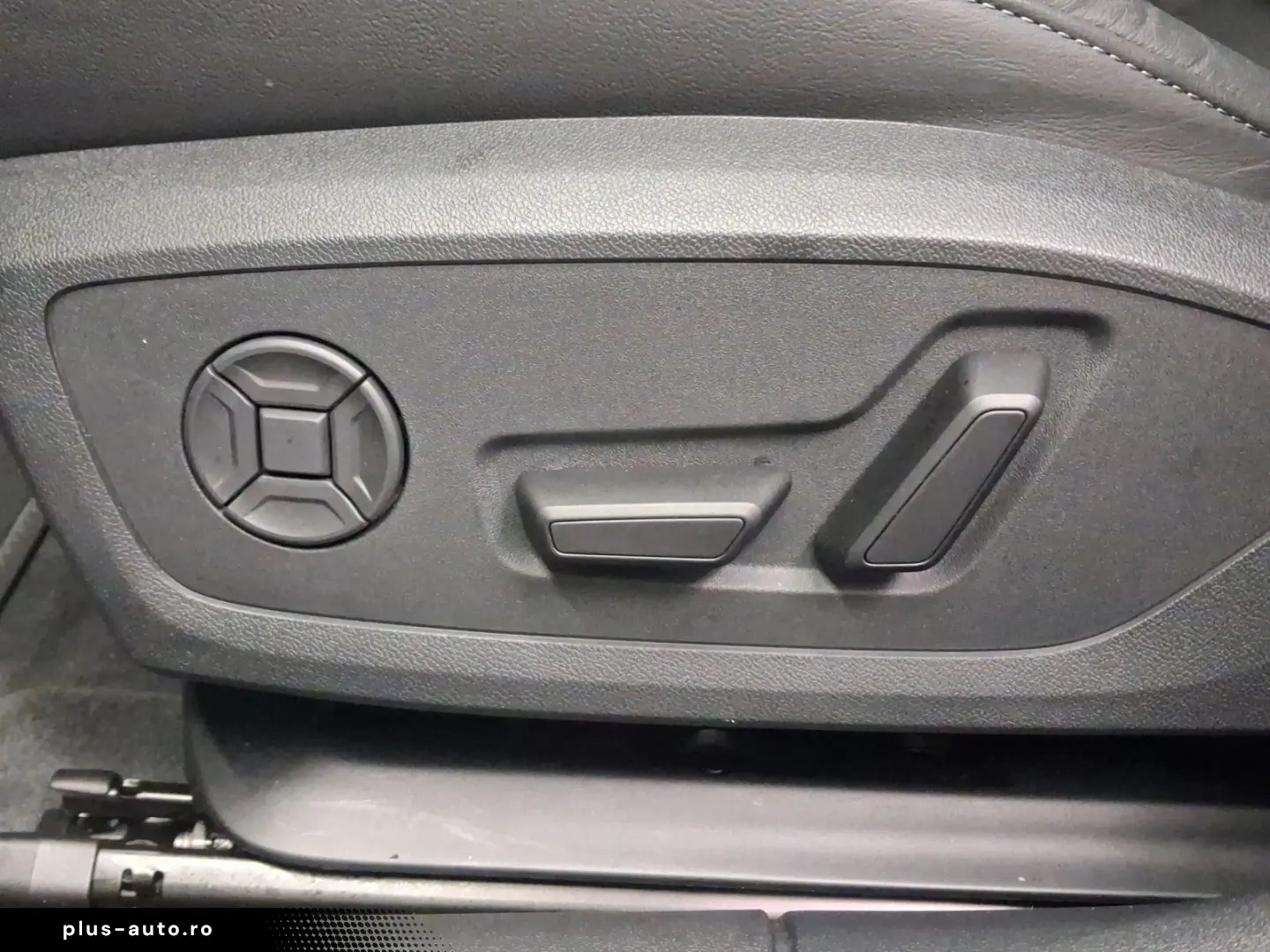 AUDI A6 eHybrid Q S LINE EDITION 1 LM21 MATRIX eSITZE
