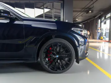 BMW X6 M50