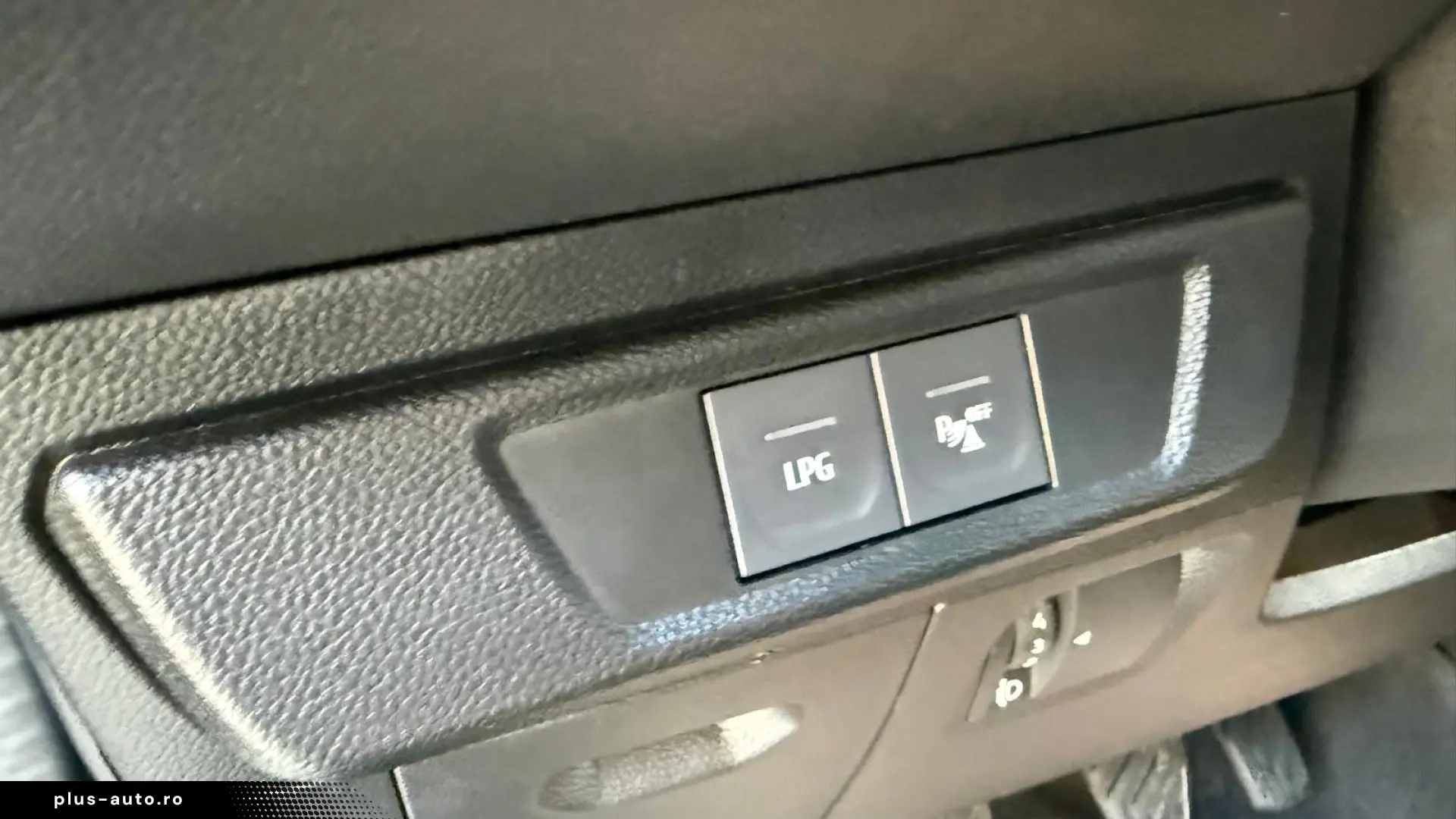 DACIA JOGGER 1.0i GPL    2023