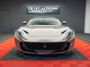 Ferrari 812 6.5 V12 Superfast DCT F1