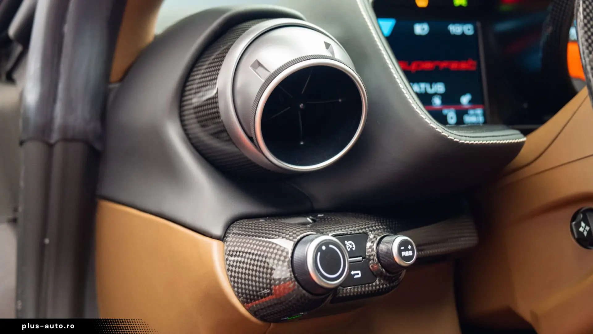 Ferrari 812 6.5 V12 Superfast DCT F1