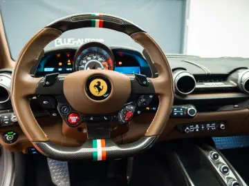Ferrari 812 6.5 V12 Superfast DCT F1