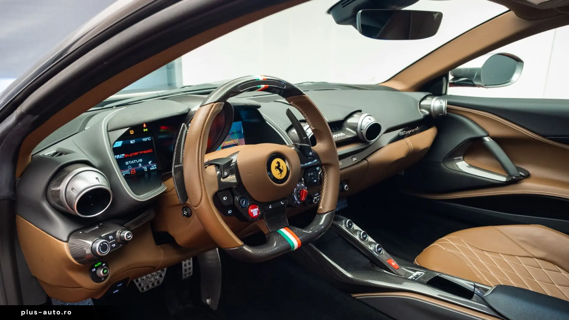 Ferrari 812 6.5 V12 Superfast DCT F1