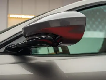 Ferrari 812 6.5 V12 Superfast DCT F1