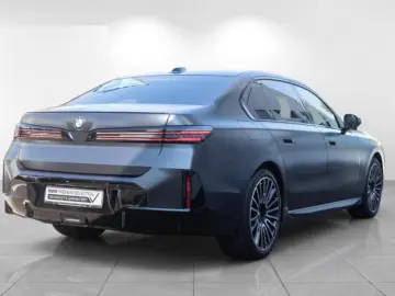 BMW 740 i M Sport - LIVRARE IMEDIATA!!