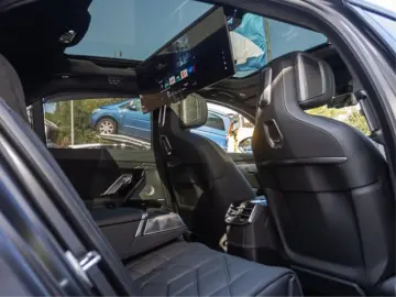 BMW 740 i M Sport - LIVRARE IMEDIATA!!