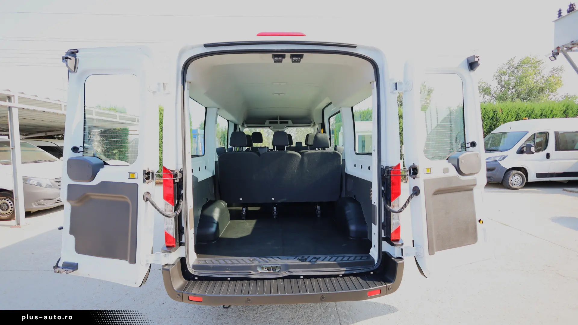 FORD TRANSIT L2H2 8 1 LOCURI 2.0D 105 CP