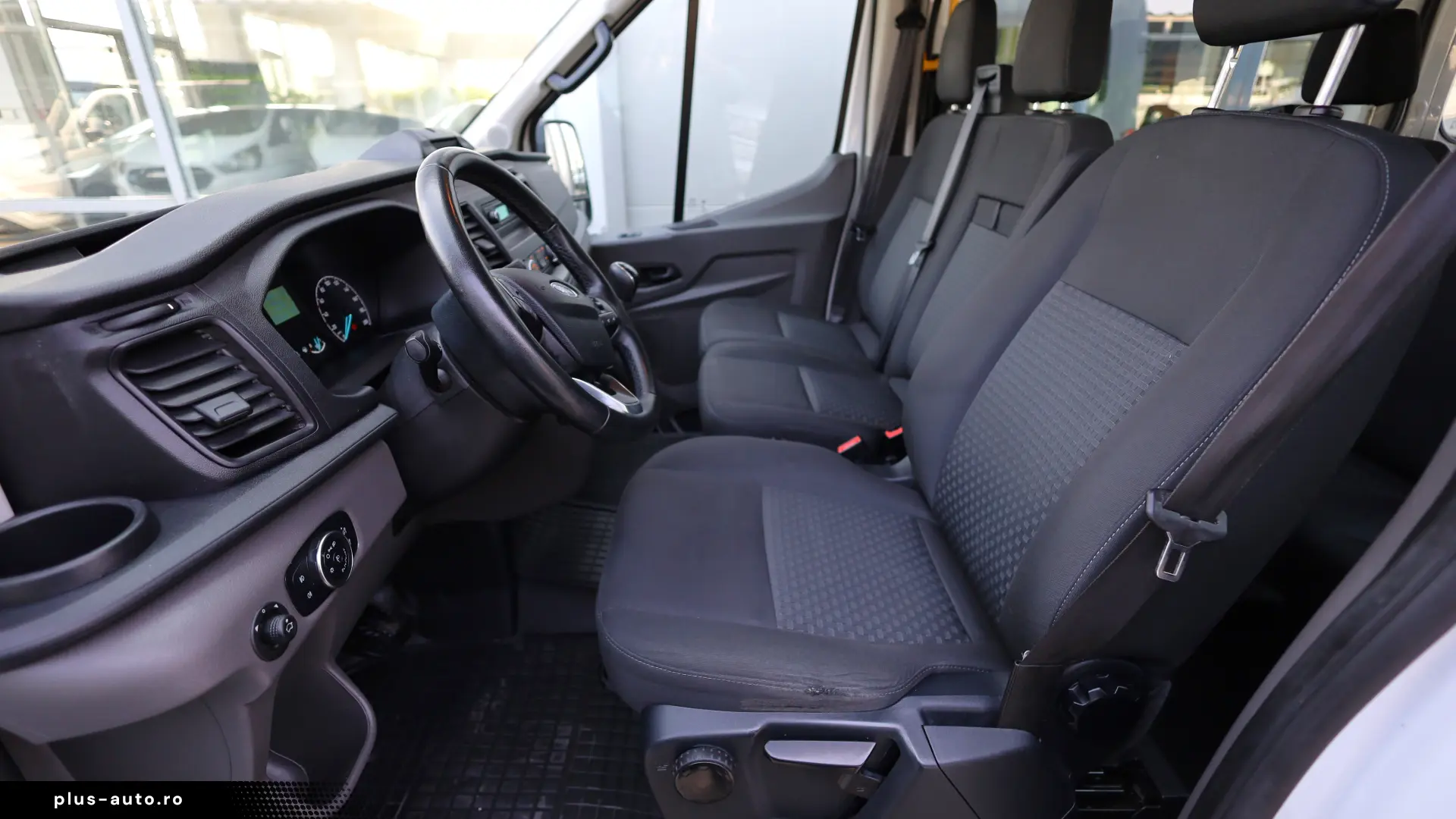 FORD TRANSIT L2H2 8 1 LOCURI 2.0D 105 CP