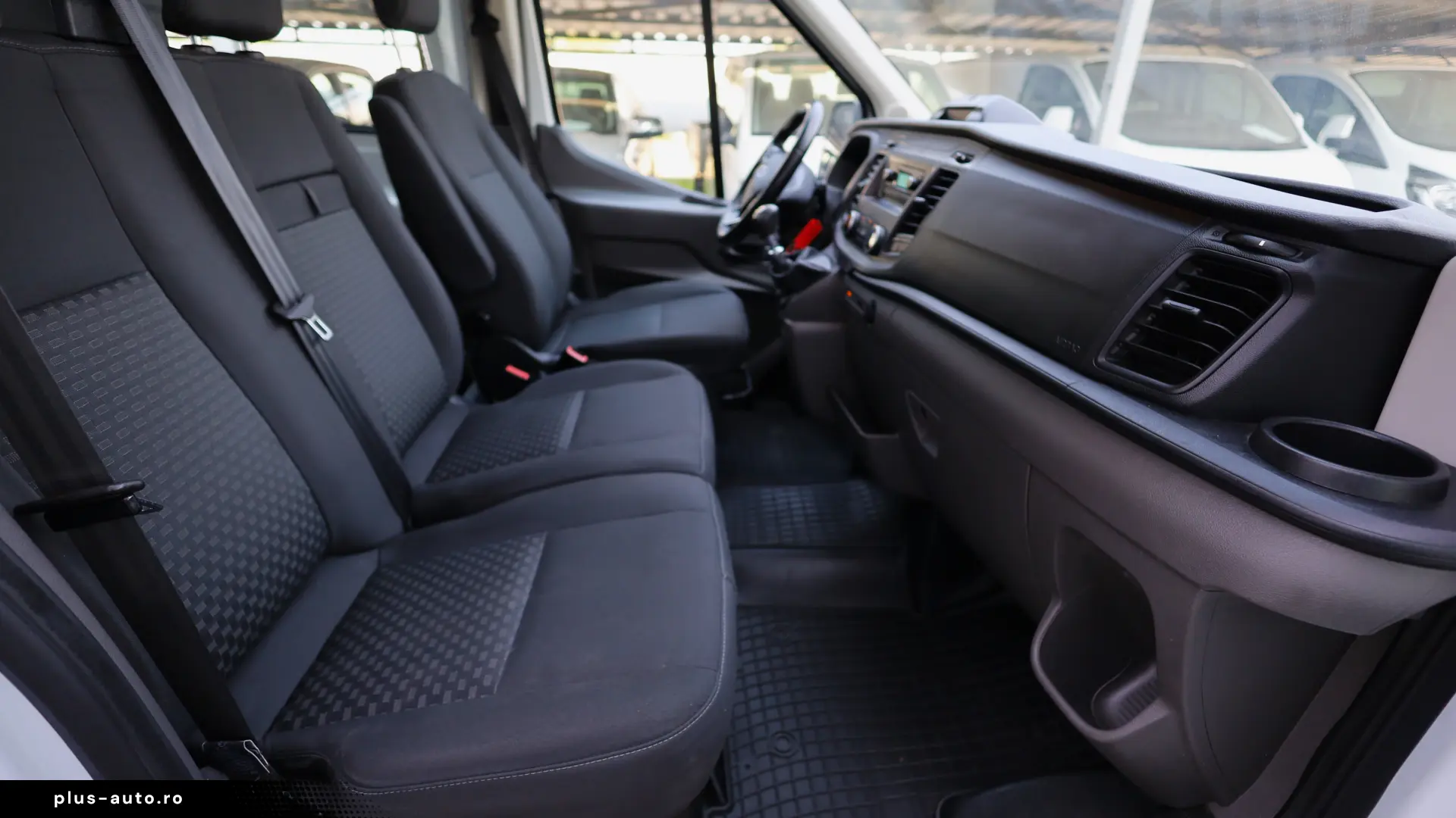 FORD TRANSIT L2H2 8 1 LOCURI 2.0D 105 CP