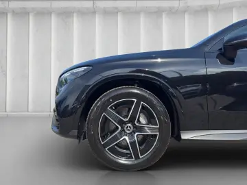 MERCEDES-BENZ GLC 300 Edition AMG Night Pano Burmes …