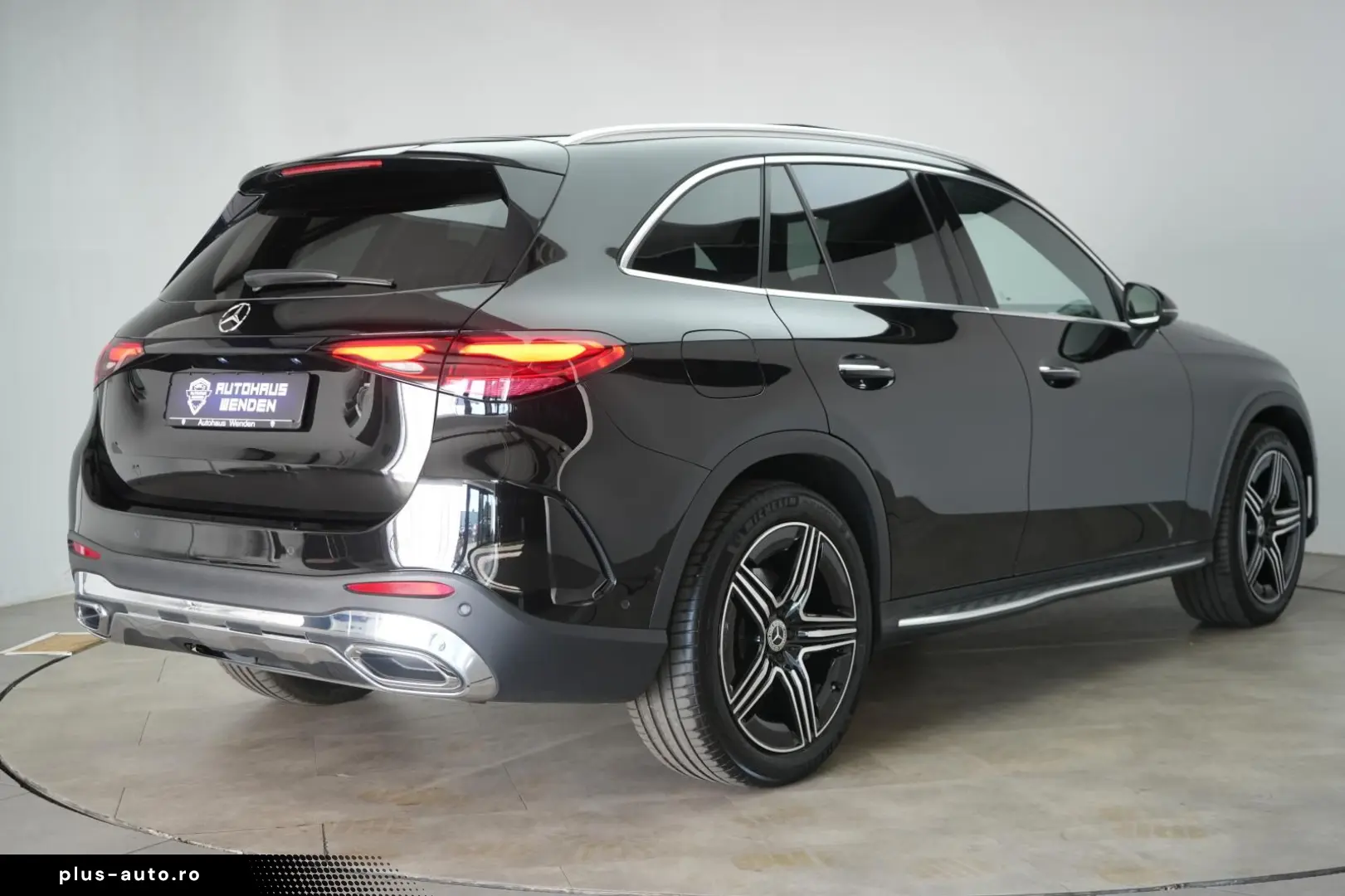 MERCEDES-BENZ GLC 300 4Matic 9G-T AMG Leder HUD Dist&hellip;