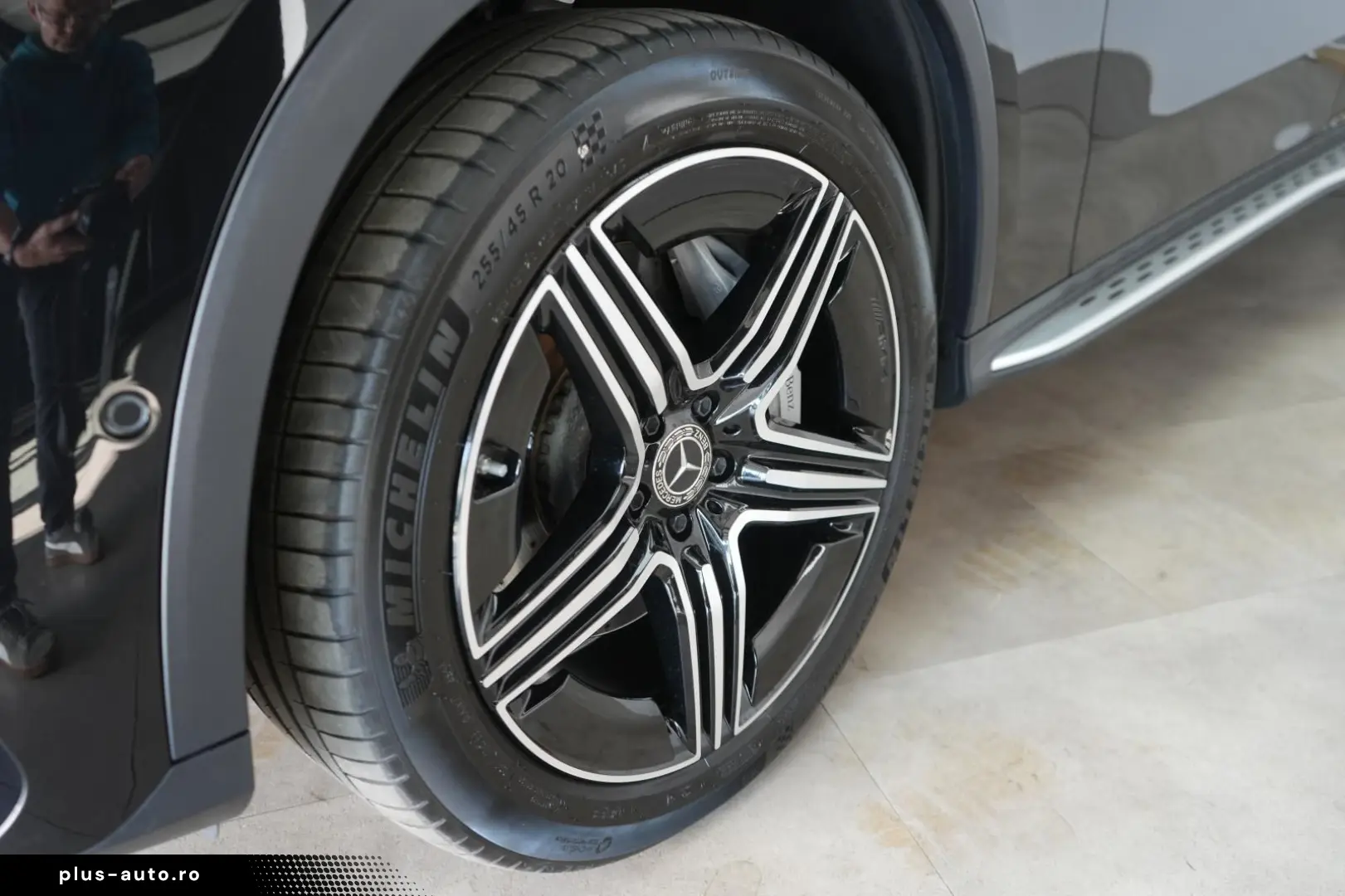 MERCEDES-BENZ GLC 300 4Matic 9G-T AMG Leder HUD Dist&hellip;