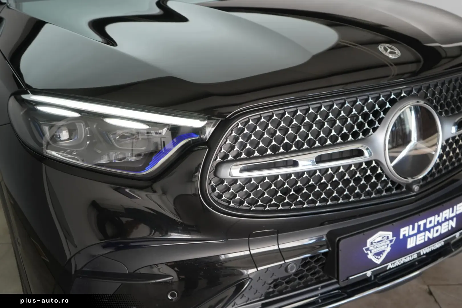 MERCEDES-BENZ GLC 300 4Matic 9G-T AMG Leder HUD Dist&hellip;