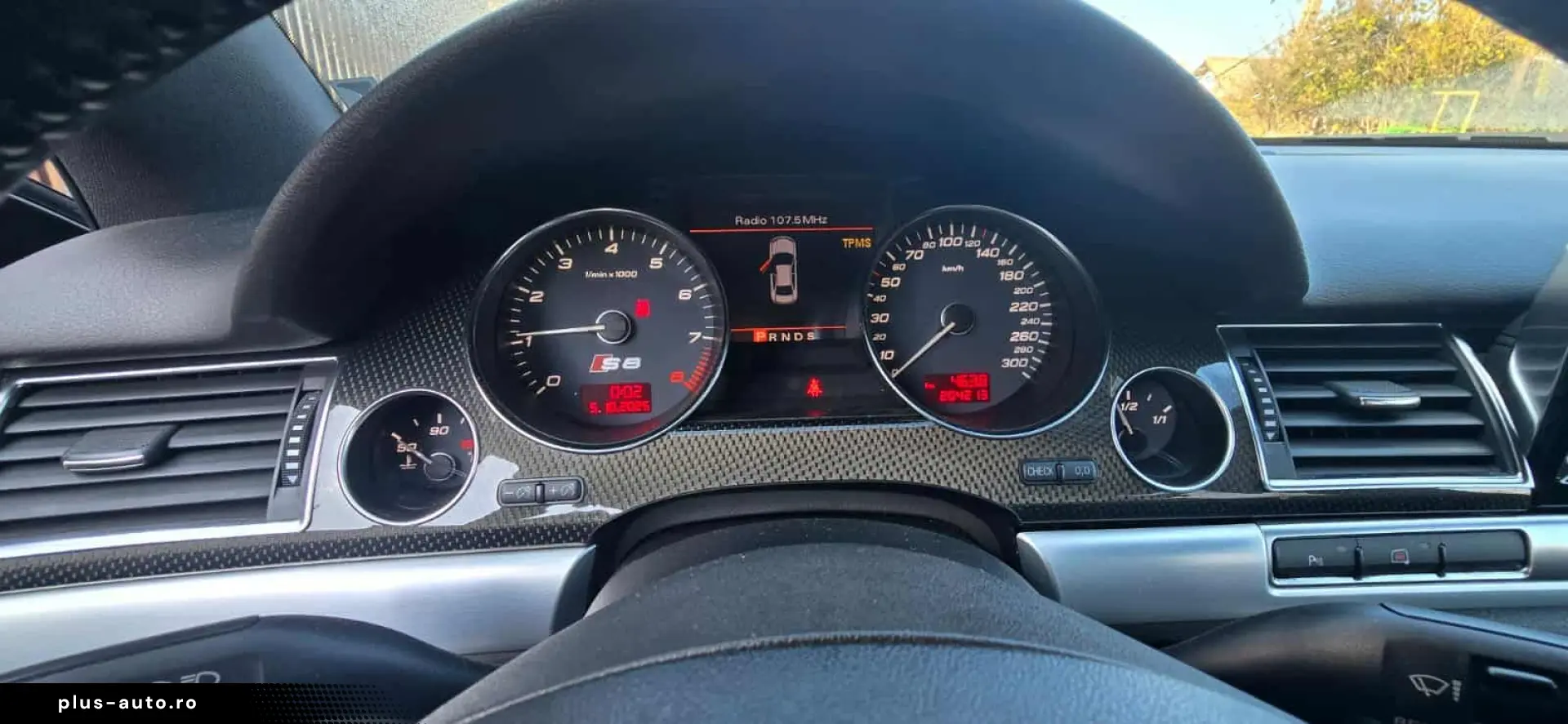Audi S8