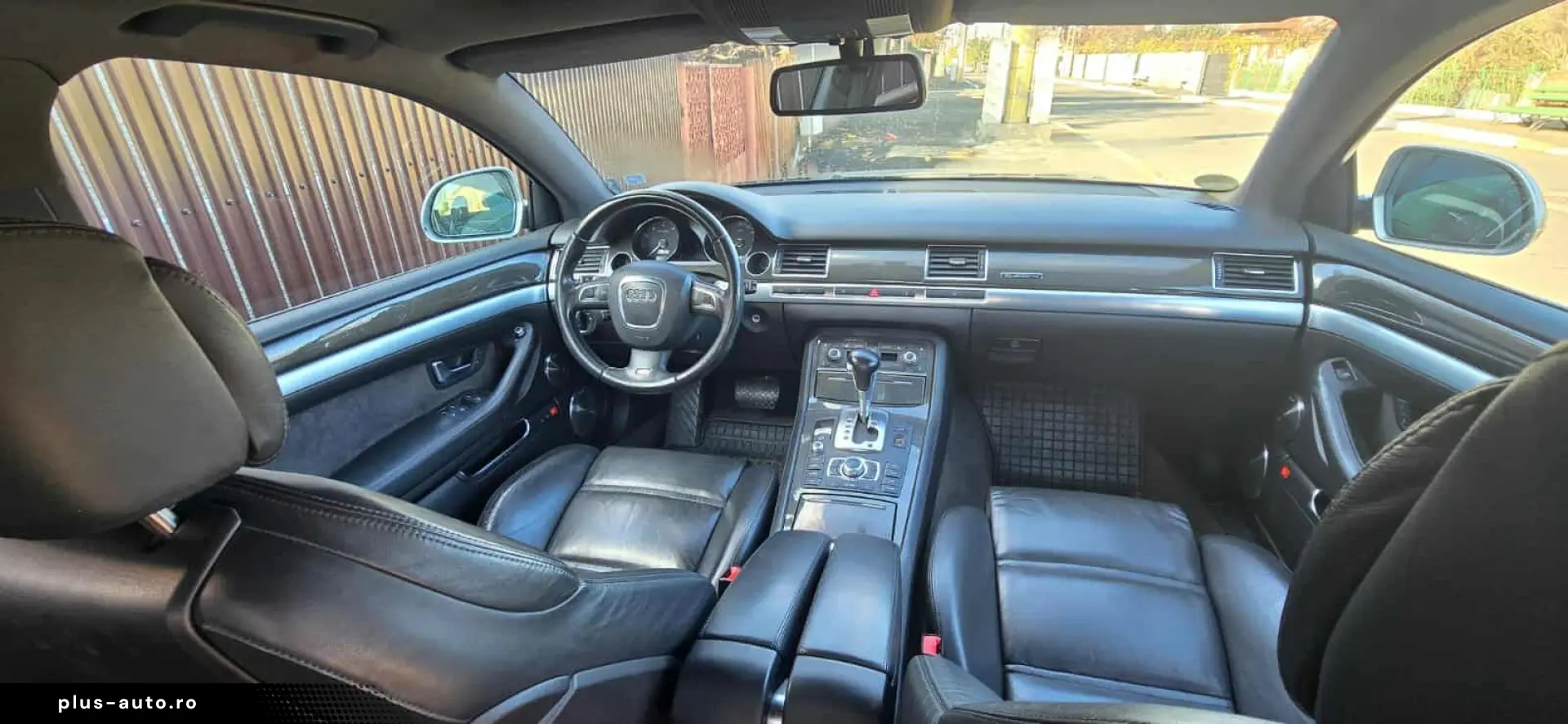 Audi S8