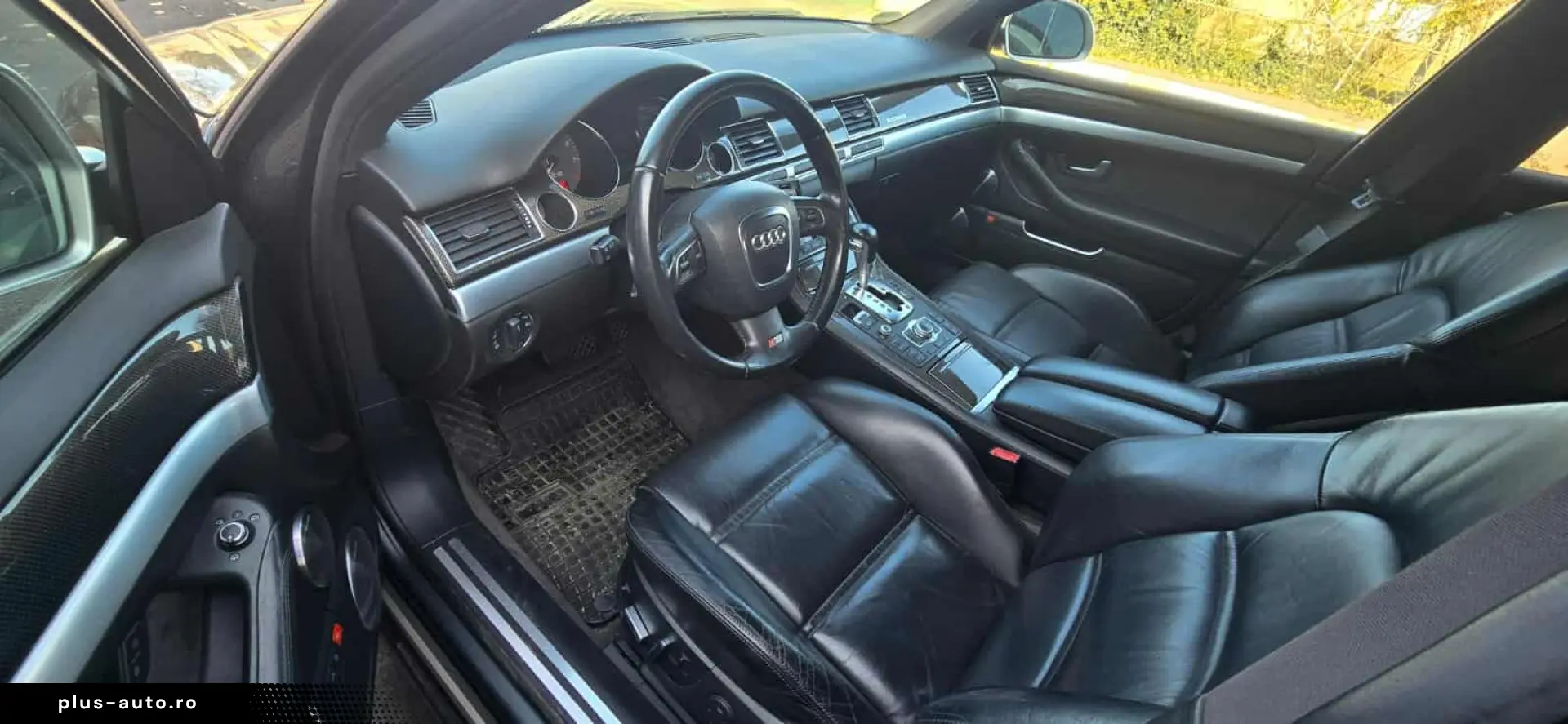 Audi S8