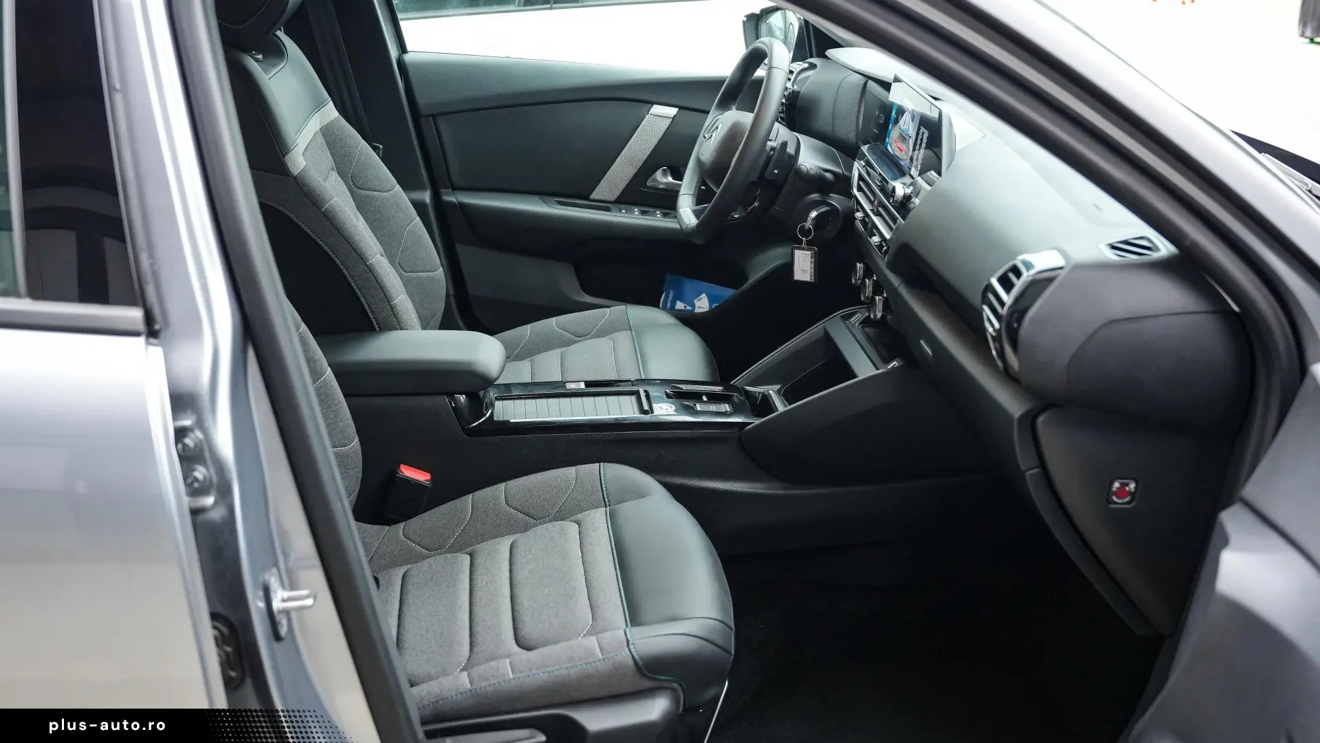 Citroën C4 Feel 1.2 automat benzină