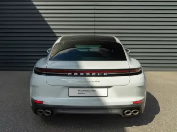 Porsche Panamera 4S E-Hybrid