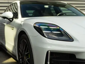 Porsche Panamera 4S E-Hybrid