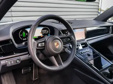 Porsche Panamera 4S E-Hybrid