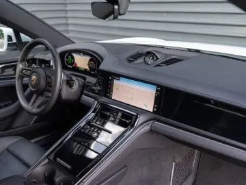 Porsche Panamera 4S E-Hybrid
