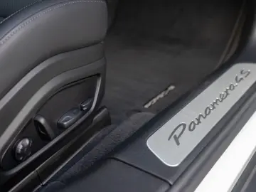 Porsche Panamera 4S E-Hybrid