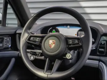 Porsche Panamera 4S E-Hybrid