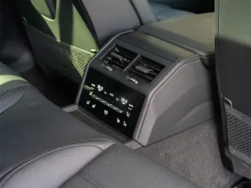 Porsche Panamera 4S E-Hybrid