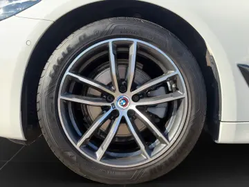 BMW 520i Limousine M Sport   Head-Up   Kamera   Memo