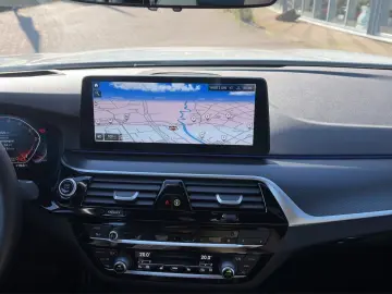BMW 520i Limousine M Sport   Head-Up   Kamera   Memo