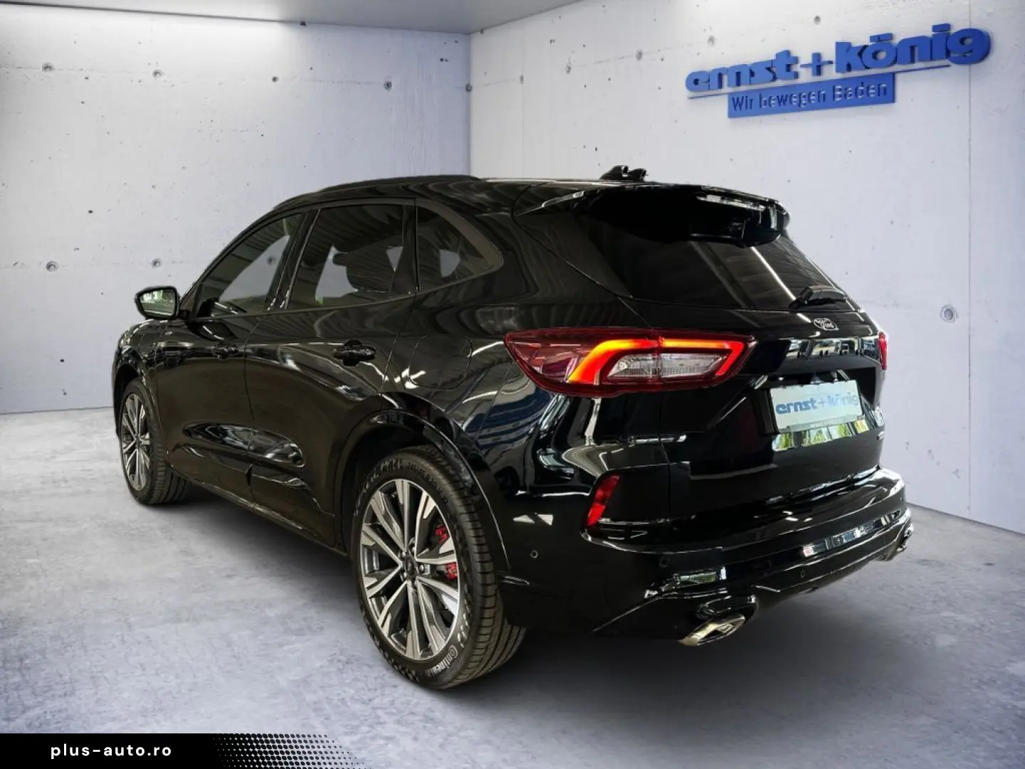 FORD Kuga 2024 — imagine 4