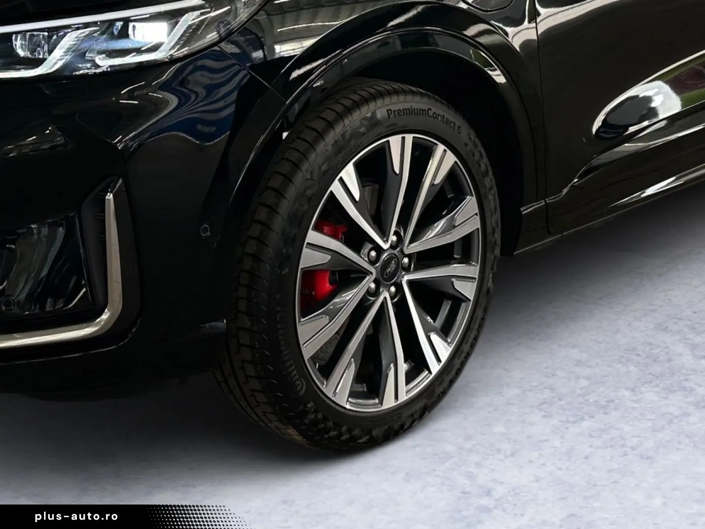 FORD Kuga 2024 — imagine 6