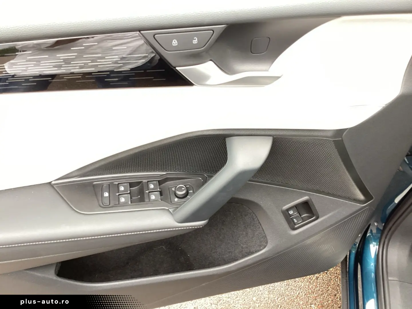 VW Tiguan eHybrid Elegance Navi LED AHK Kamera
